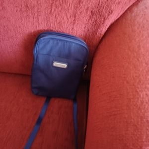 Baggallini  crossbody